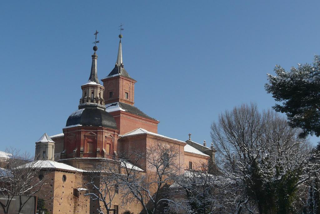 Hotel Ciudad De Alcala Alcalá de Henares Zewnętrze zdjęcie