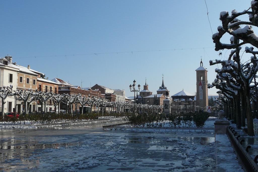 Hotel Ciudad De Alcala Alcalá de Henares Zewnętrze zdjęcie